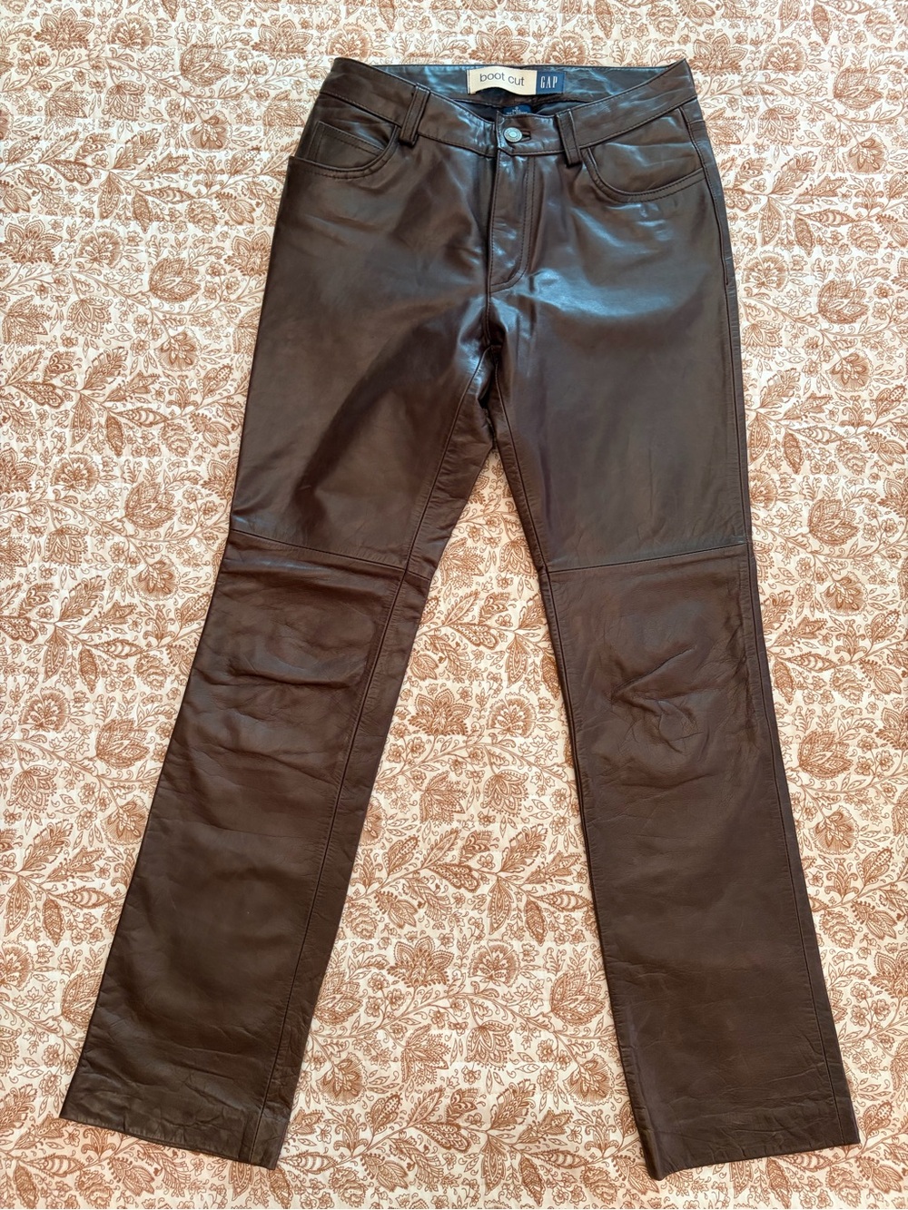 GAP
Vintage Boot Cut Leather Pants
0